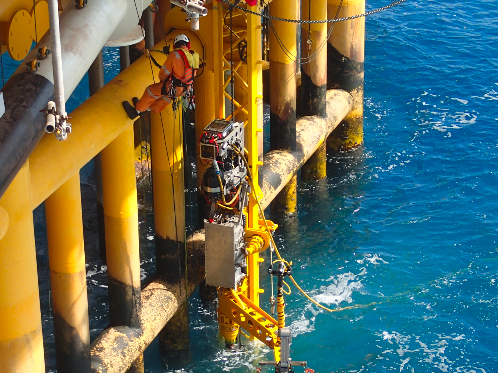 Risers / Caissons / Conductors Inspection Service