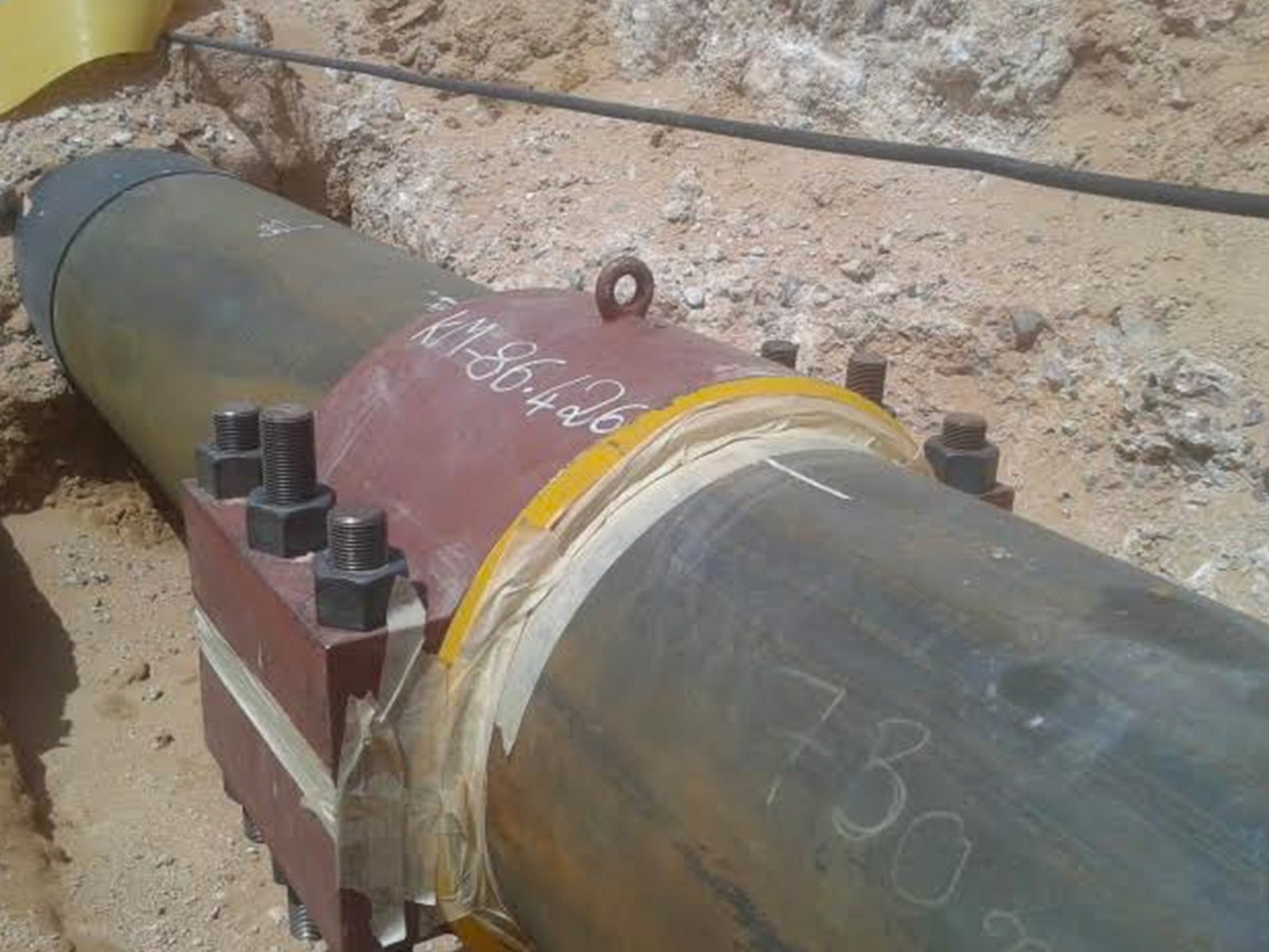 Pipe Repair Clamps and Full Enclosure